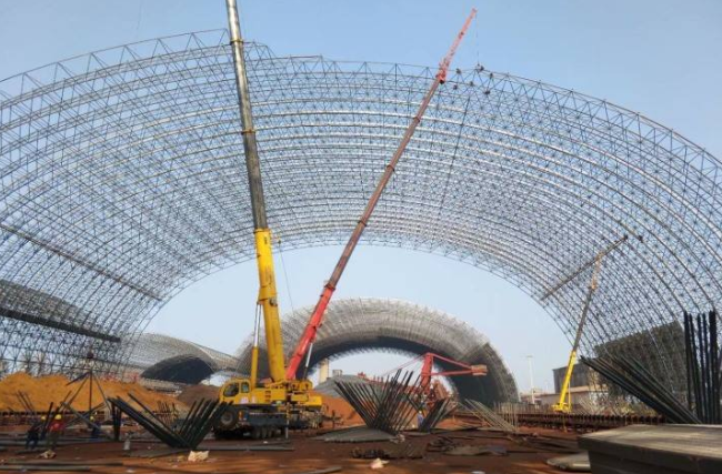 伊犁浅析质料场封闭本领的特点以及利用类型