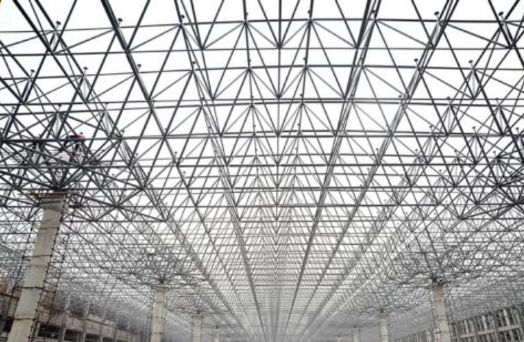 伊犁网架公司为您分享干煤棚在后期的使用保养方法